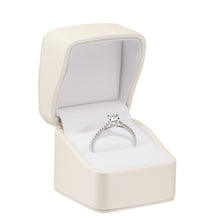 Linea Leatherette Ring box, Lustre Collection Ring Allurepack