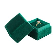 Ribbed Velvet Ring Box, Forever Collection Ring Allurepack