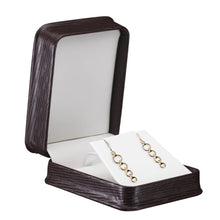 Textured Leatherette Pendant/Earring Box, Exquisite Collection Pendant allurepack